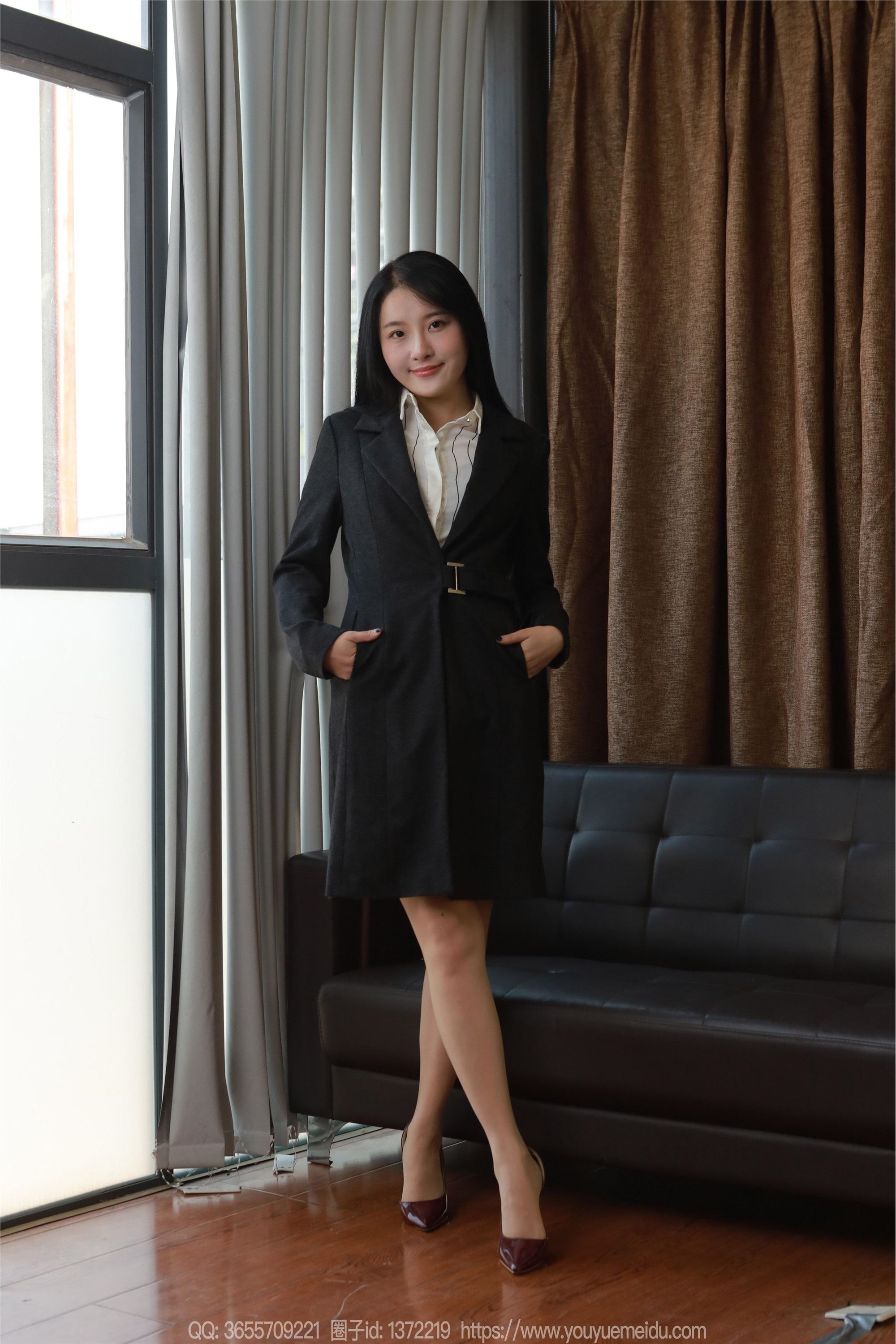 IESS异思趣向  2025.01.01 丝享家 1939 婉萍《蓝色指甲》